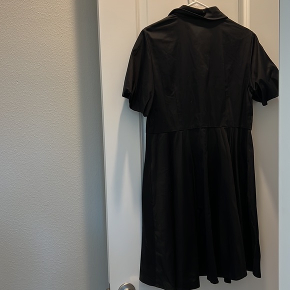 Button down flare dress with 2 pockets - Picture 4 of 4